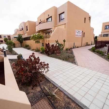 Sun Bay Apartment กาเลตาเดฟุสเต ภายนอก รูปภาพ